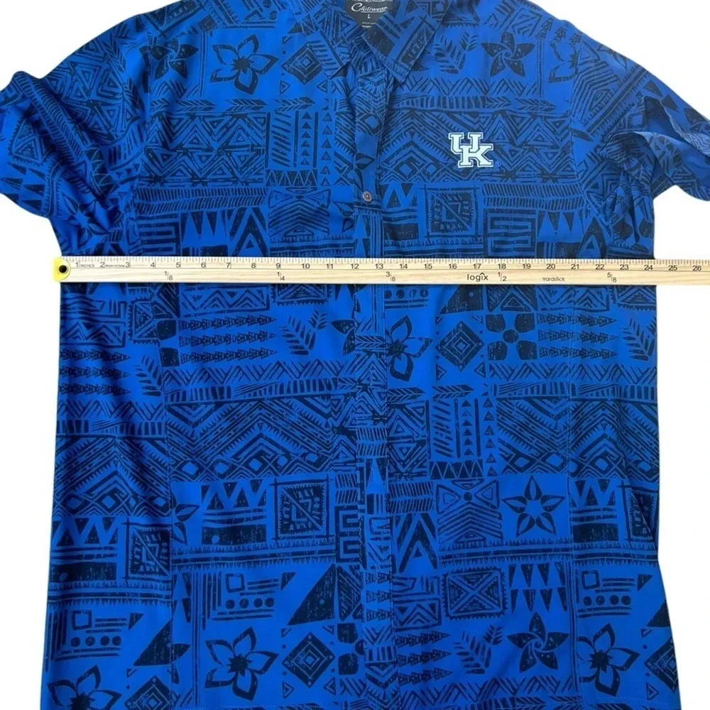 University of Kentucky | Summer Hawaiian Camp Shirt, Size Large